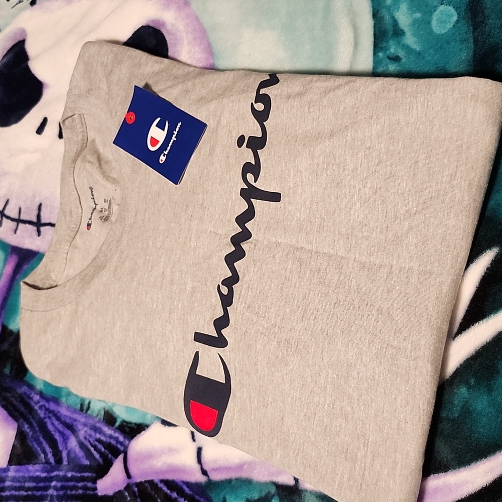 Men's Champion tee